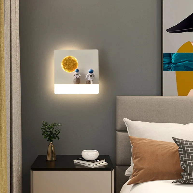 3D Astronaut Wall Sconce Lamp