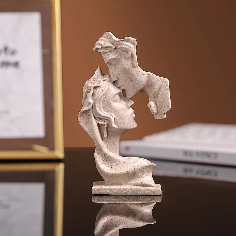 Mini Resin Kissing Couple Statue